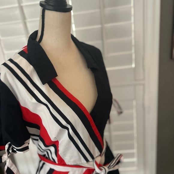 Red white and blue stripe dress - Picture 4 of 6